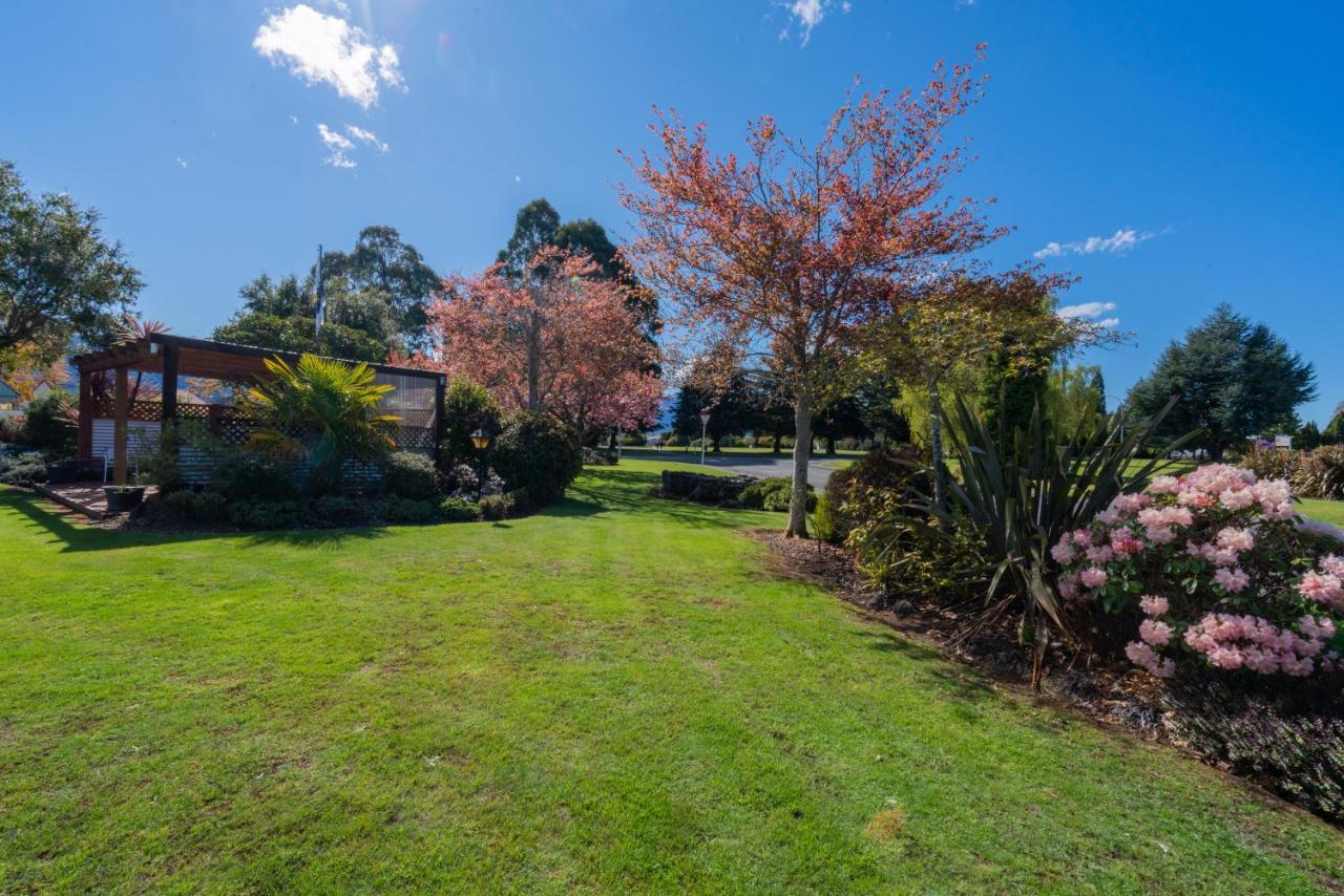 Asure Explorer Motel & Apartments Te Anau Exterior photo