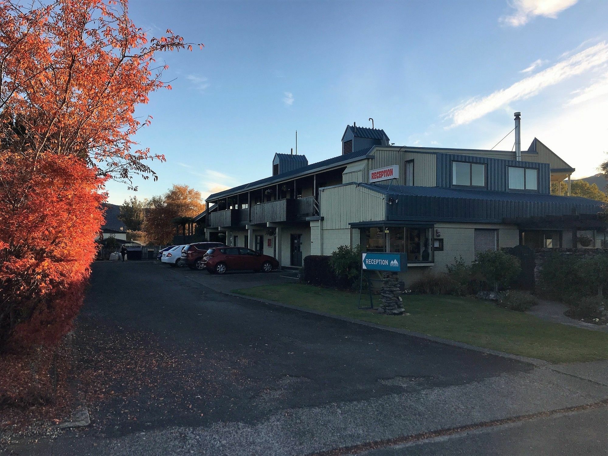 Asure Explorer Motel & Apartments Te Anau Exterior photo